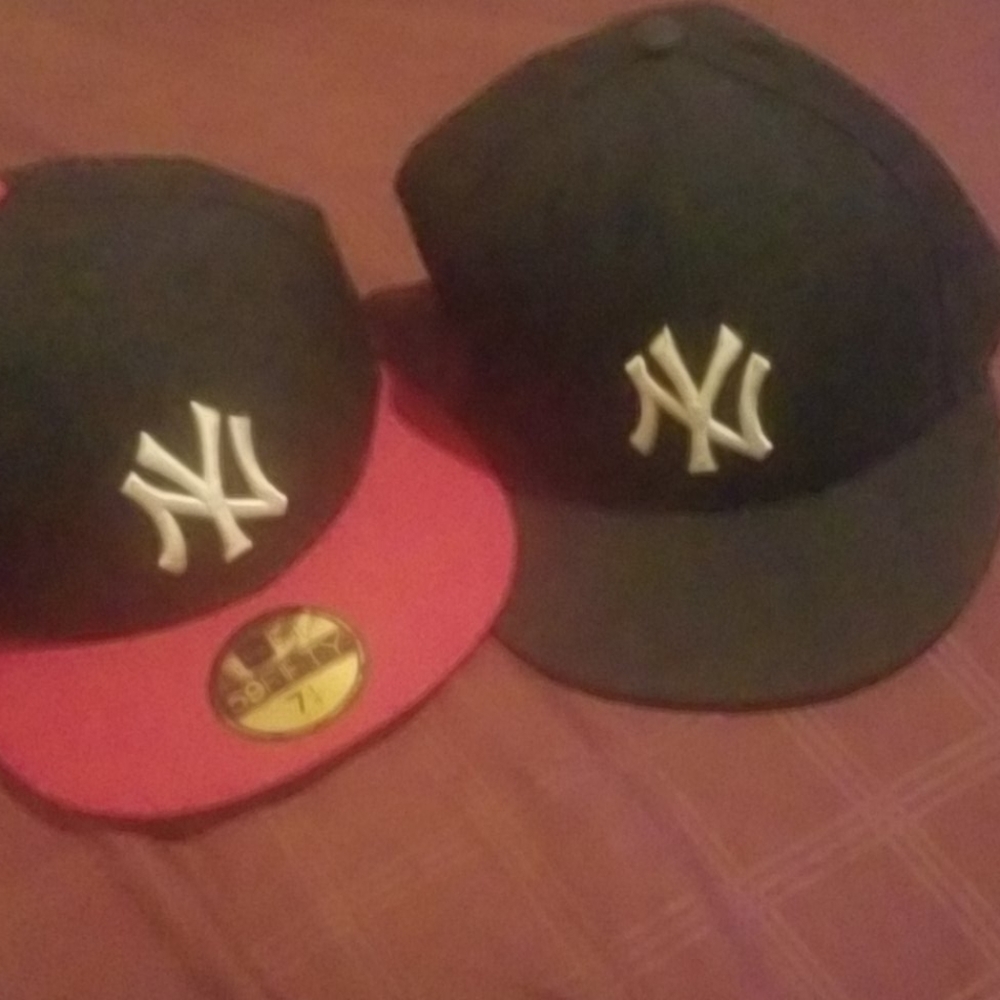 Fitted New Era Yankees Cap bundle